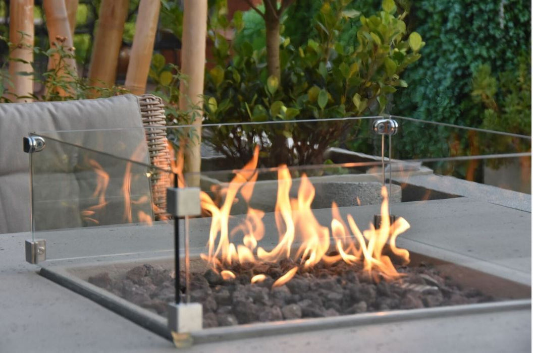 Elementi Birmingham Fire Table with flaming rocks