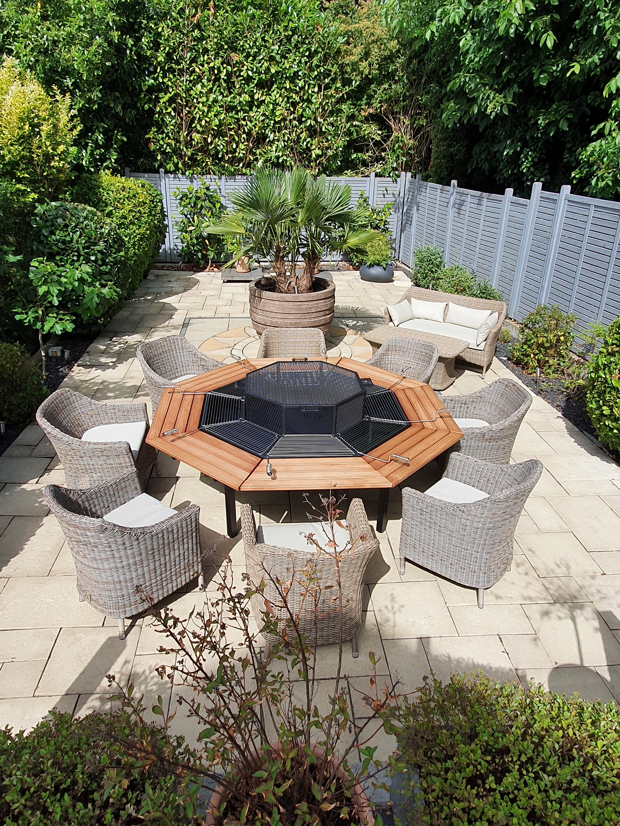 The Jag Eight Fire Pit Grill Unleash Flavorful BBQ Gatherings