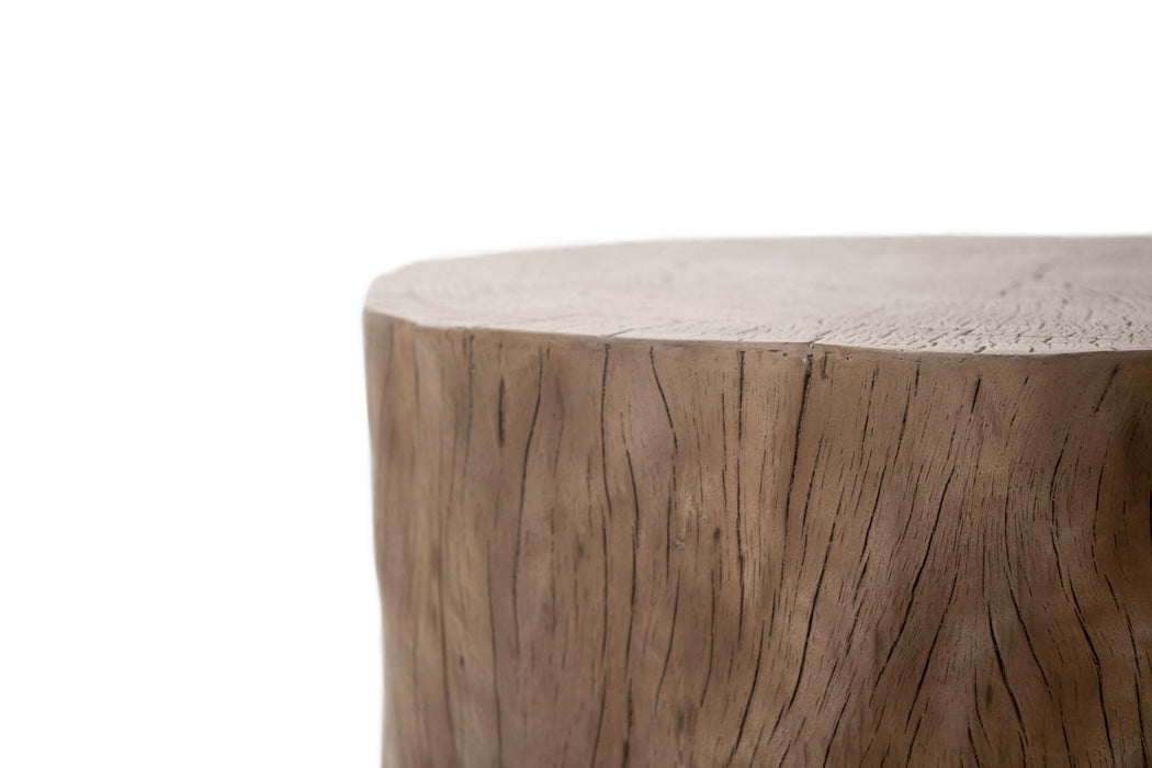 Close-up of the edge of the Elementi Daintree red wood large coffee table, highlighting its realistic wood grain details.