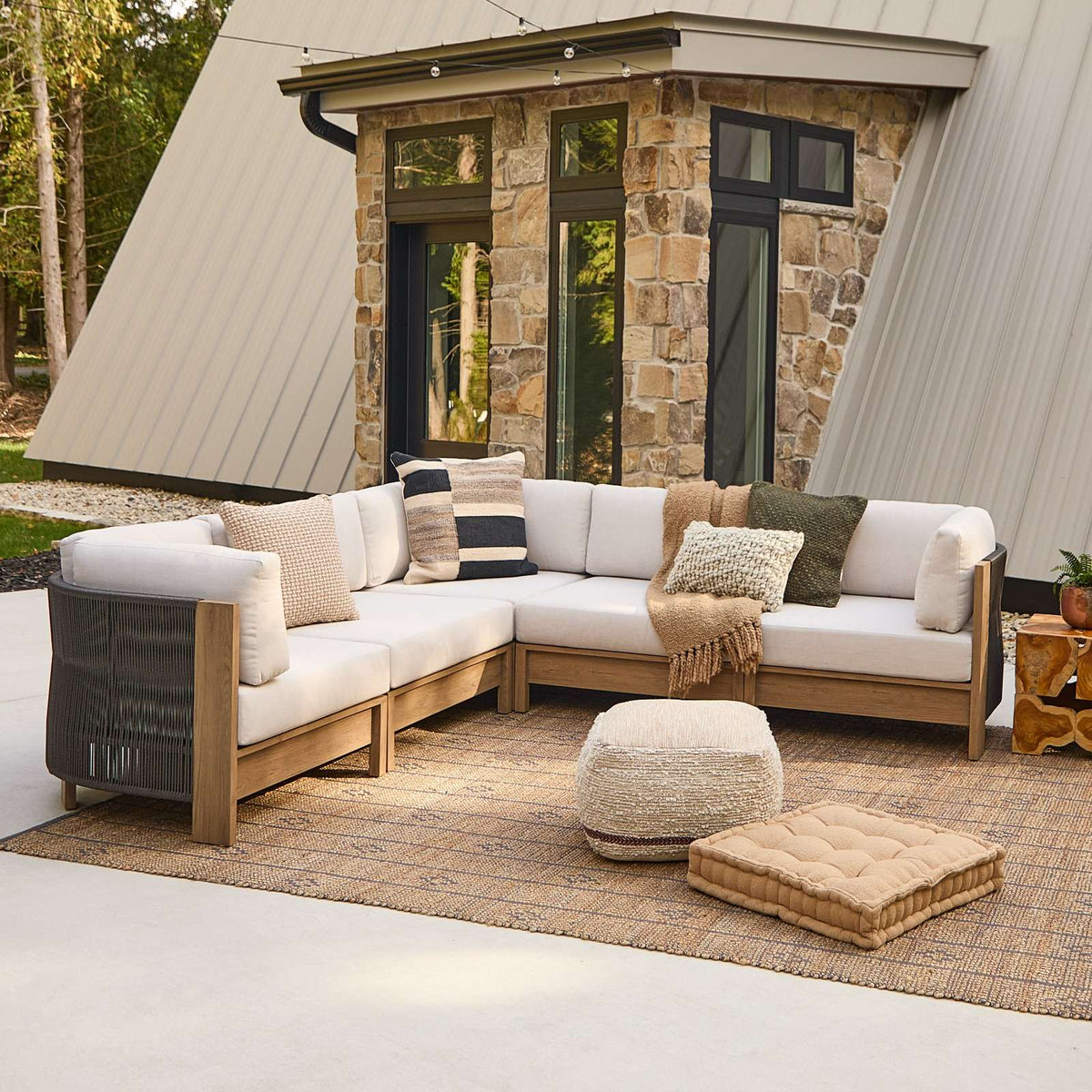 Lounge Your Way with the Real Flame Stratton 5-Piece Outdoor