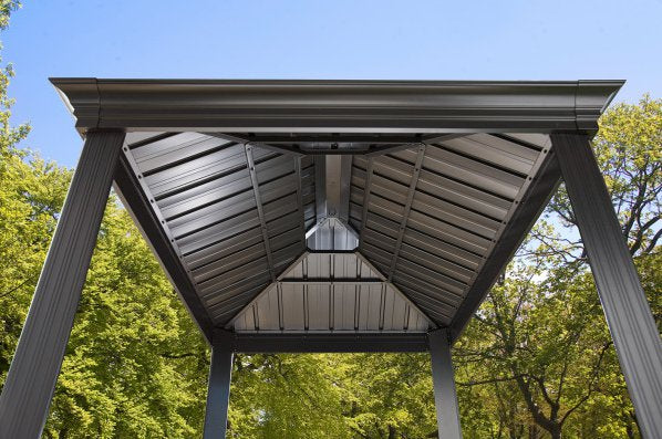 Close-up of Sojag Messina gazebo roof with vent