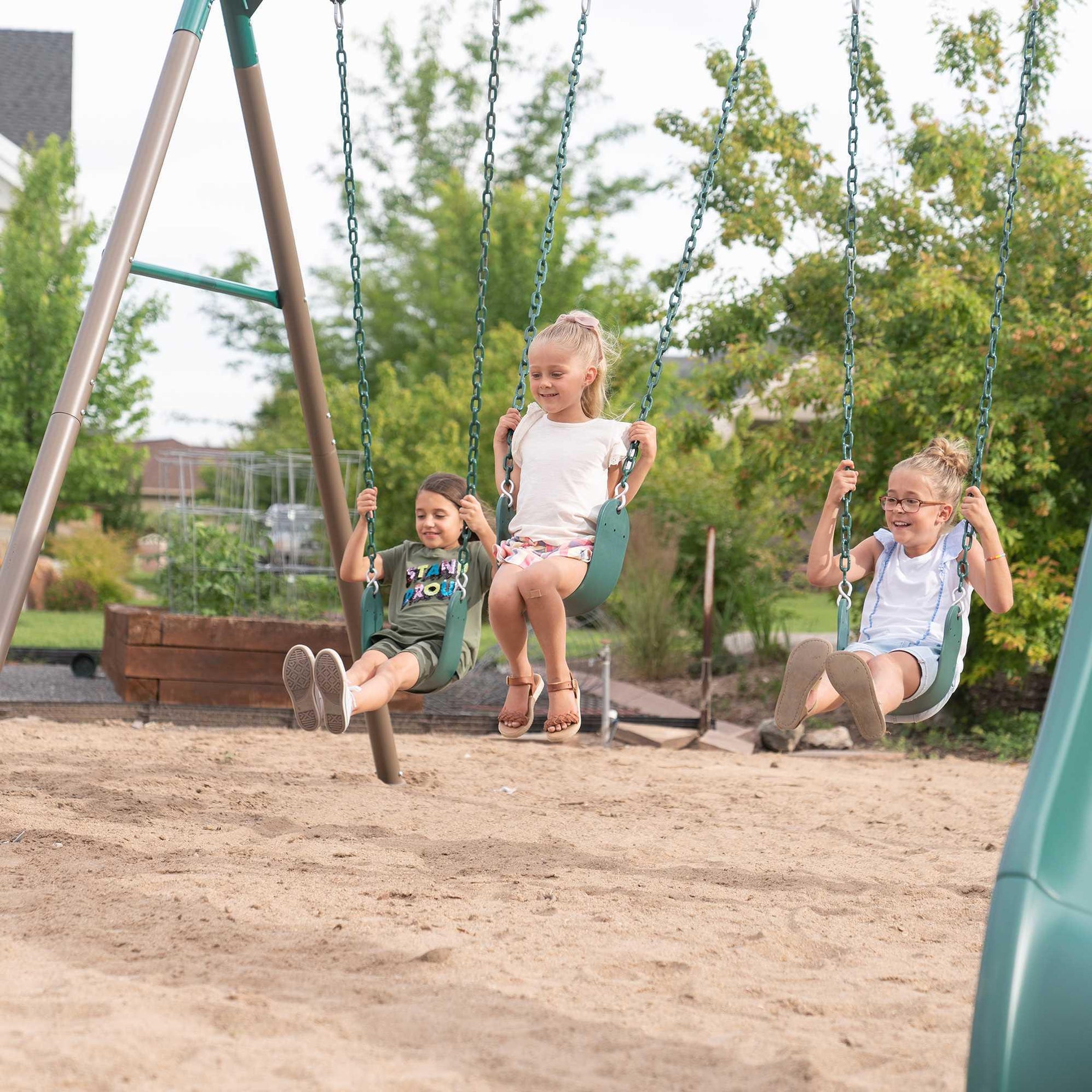 Lifetime Monkey Bar Swing Set Backyard Adventure for Kids — Backyard Oasis