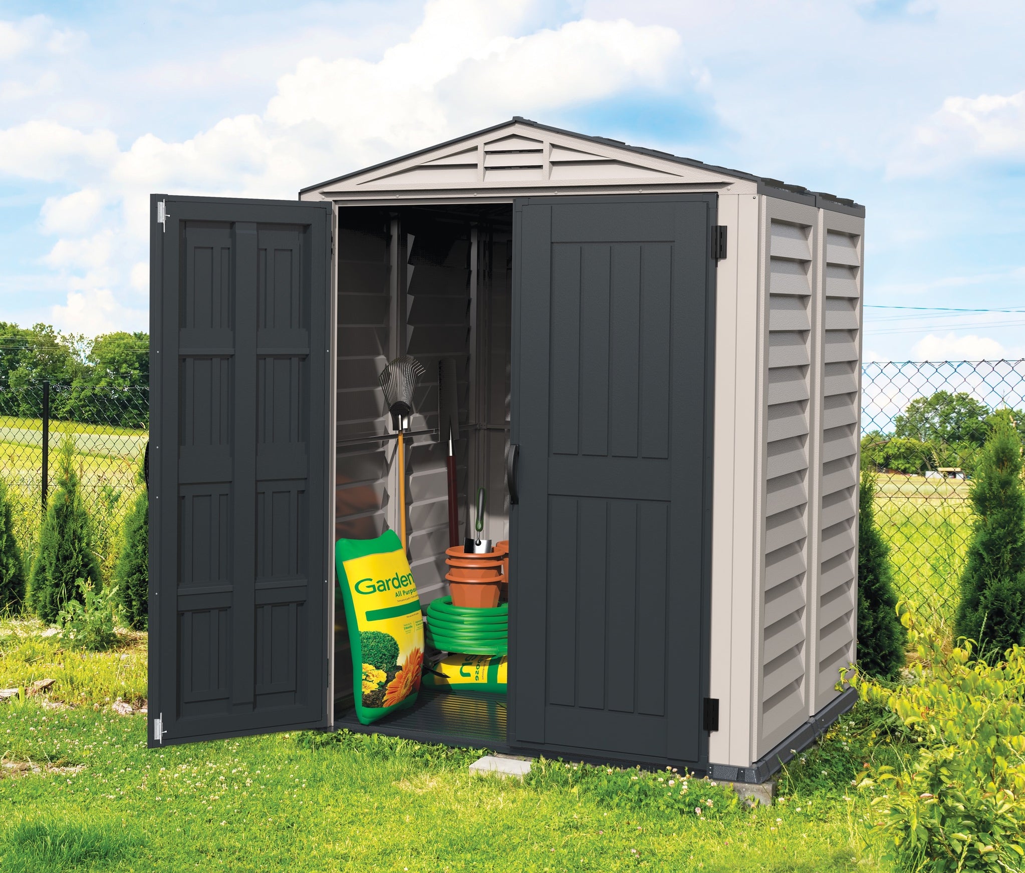 Duramax YardMate Plus 5'x5' Shed with Floor - Maximize Your Space